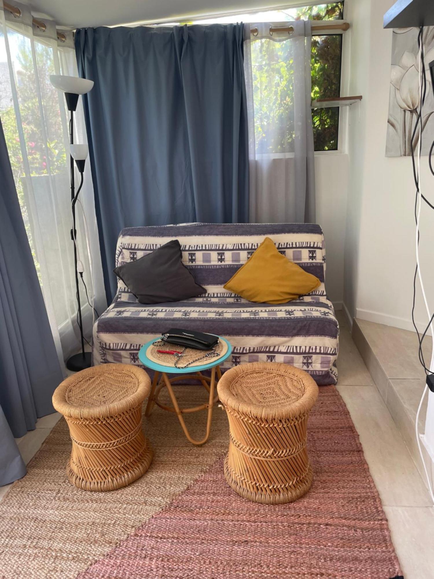 ニースCozy House With Parking And Gardenアパートメント エクステリア 写真